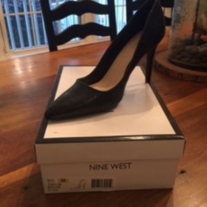 New In Box Nine West Filled9x Black 9.5
